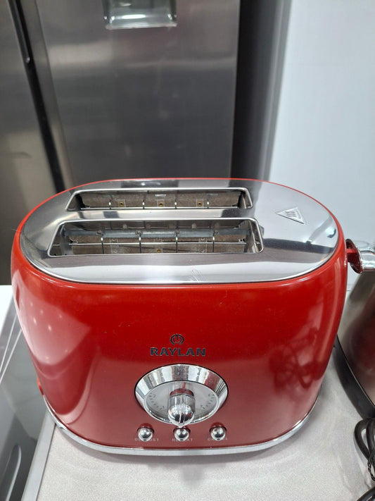 منتجات رايلان الكهربائية – عجانة، حماصة، غلاية، وخلاط يدوي بتصاميم أنيقة وأداء قوي