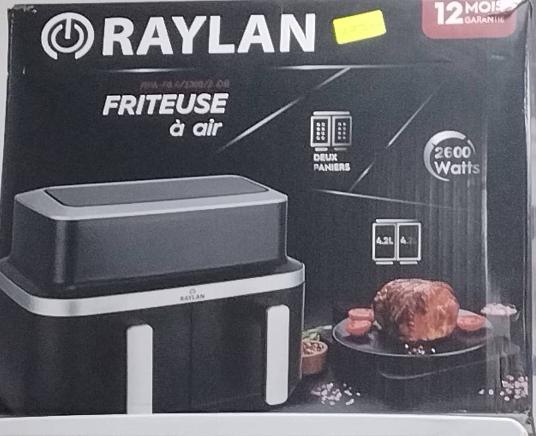 بعض من المنتجات المتوفرة في المخزن